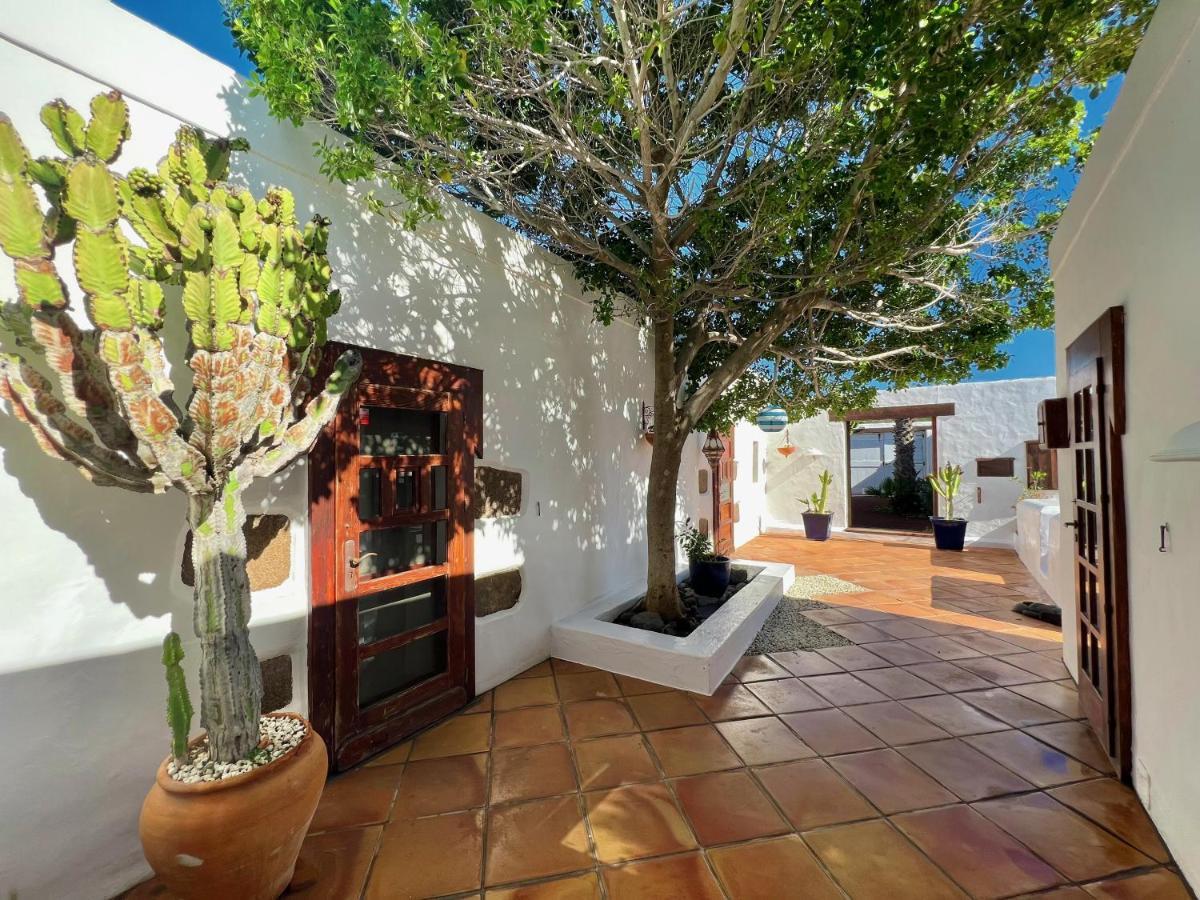 Stylish Getaway With Secluded Patio In Lava Finca Uga 외부 사진