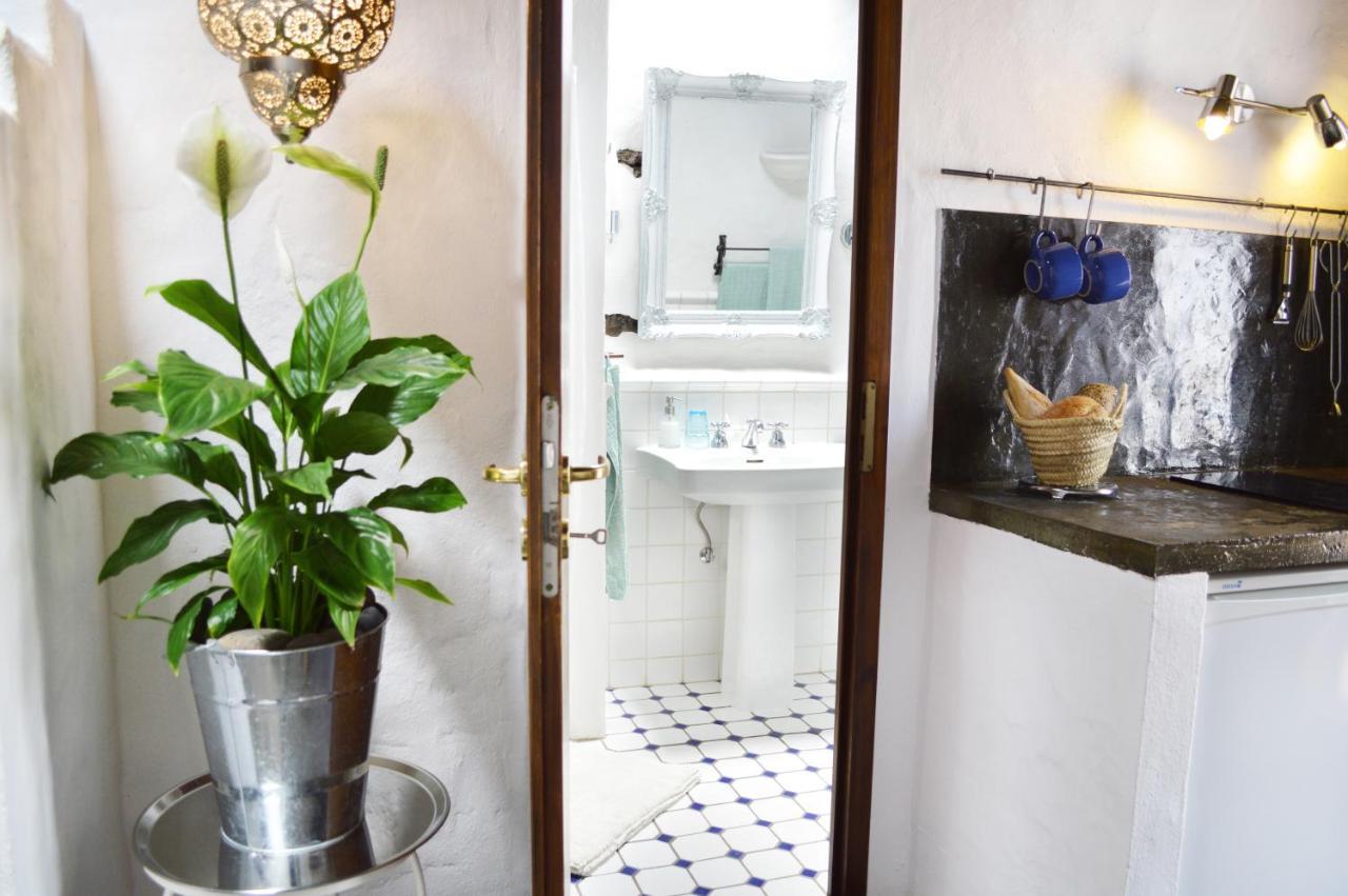 Stylish Getaway With Secluded Patio In Lava Finca Uga 외부 사진