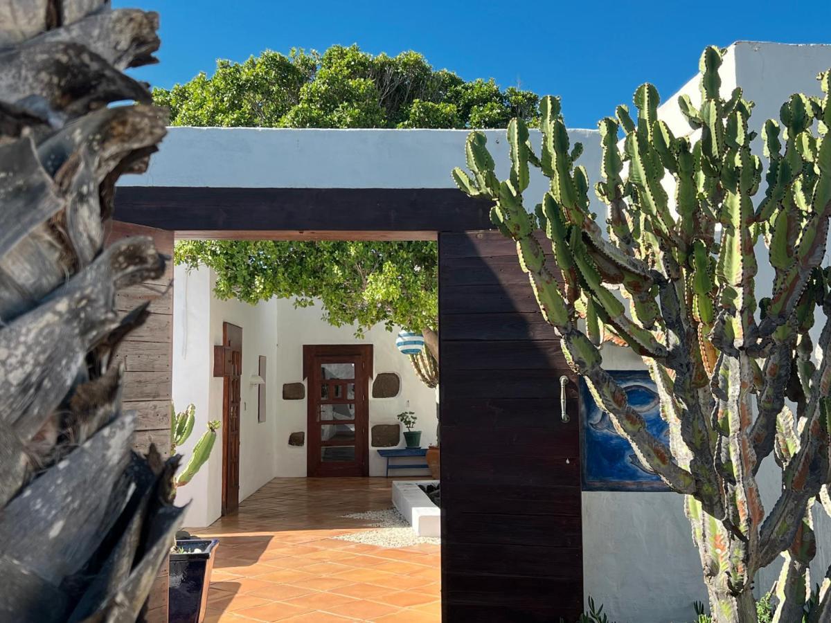 Stylish Getaway With Secluded Patio In Lava Finca Uga 외부 사진